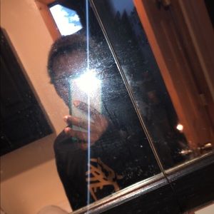 Meet your Posher, Deandre